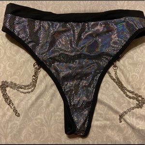 RC rebel chain bottom